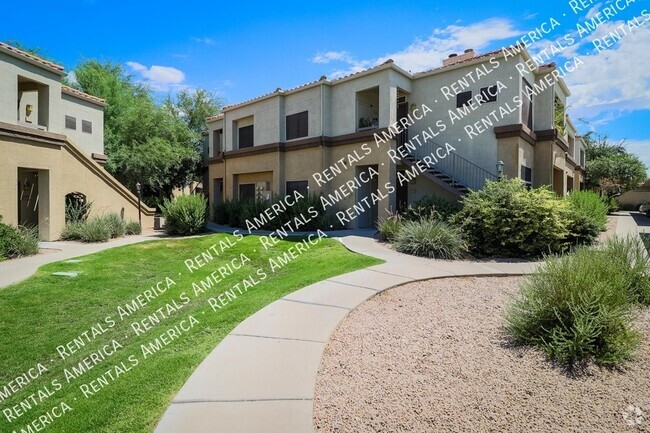 Building Photo - 2 Bed 2 Bath Scottsdale Condo Unit 1070