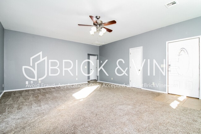 Photo - 4213 Hunterfield Ave