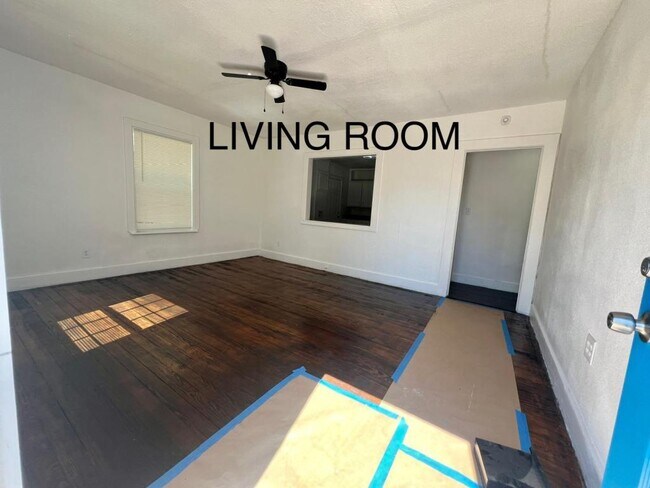 Photo - 1522 24th Pl House