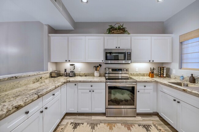 7609 E Indian Bend Rd Unit 1015