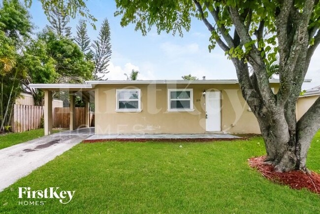 Building Photo - 2174 NW 62nd Ave Rental