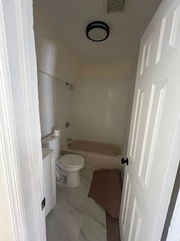 Photo - 3641 Laconia Ave