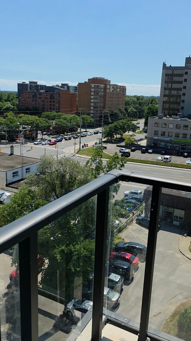 Photo - 3009 Novar Rd