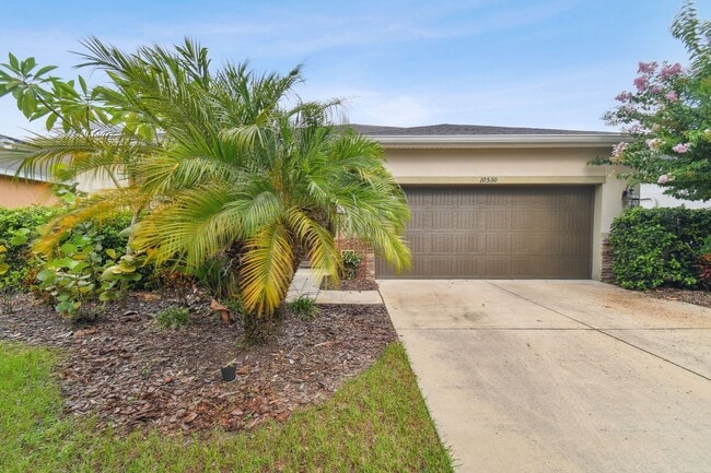 Building Photo - Spacious 4 Bed, 2 Bath Single Family Home ...