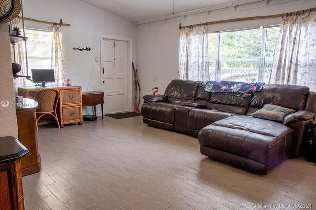 Photo - 1501 NW 7th Terrace