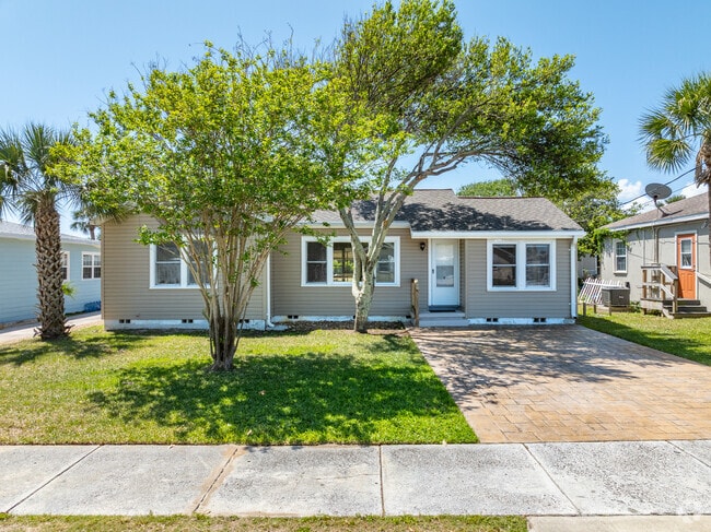 Building Photo - 394 Golf Blvd Rental