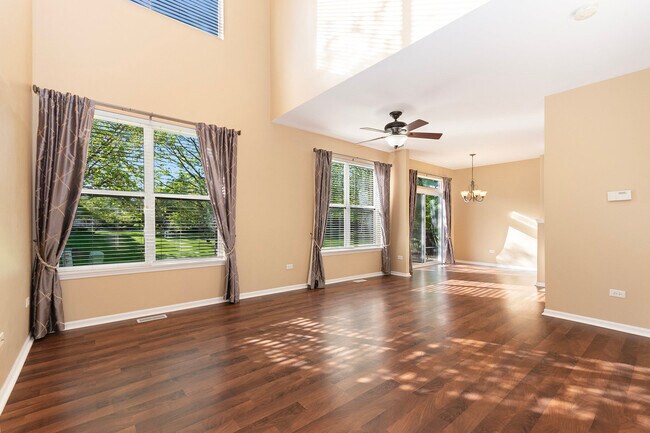 Photo - 2329 Moonlight Ct