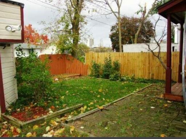 Photo - 208 Koch Ave