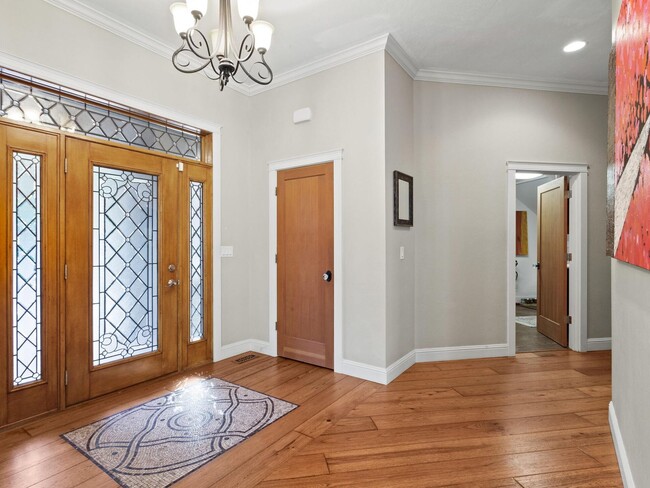 Photo - 4207 SE Aldercrest Rd