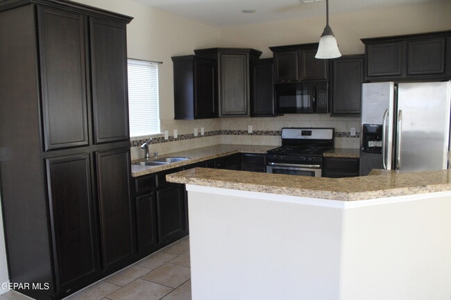 Photo - 14617 Randall Cunningham