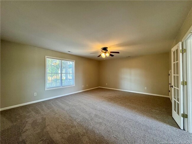 Building Photo - 134 Cresthaven Dr Rental