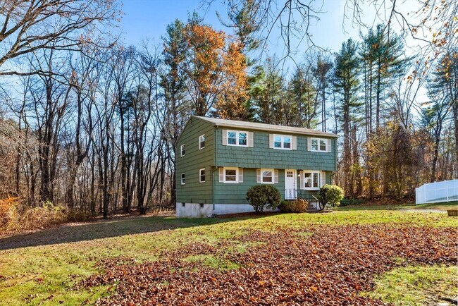Photo - 12 Hickory Ln