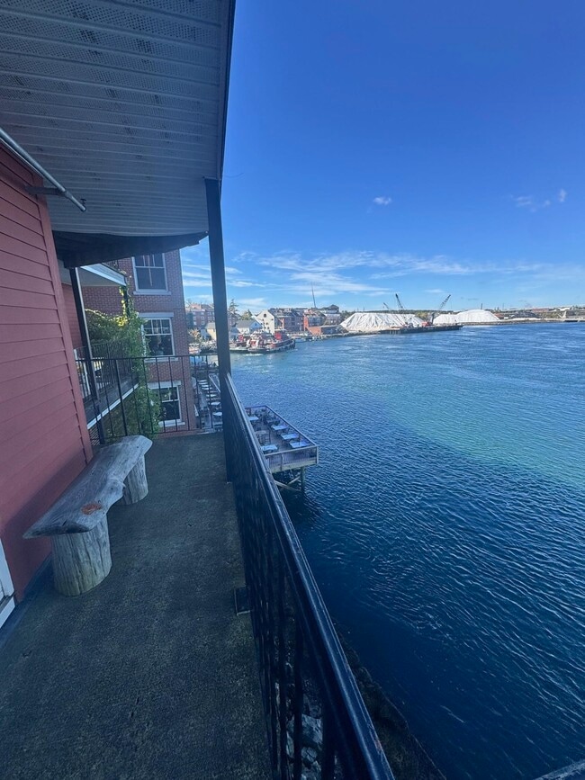 Photo - 111 Bow St Unit 3