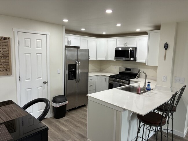 Photo - 4049 Kilby Rd