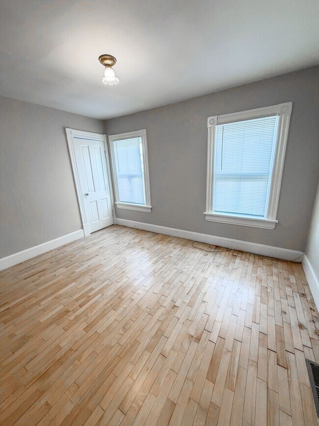 Photo - 405 West Ave S Unit 405 West Ave