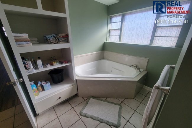 Photo - 130 Sheridan Rd