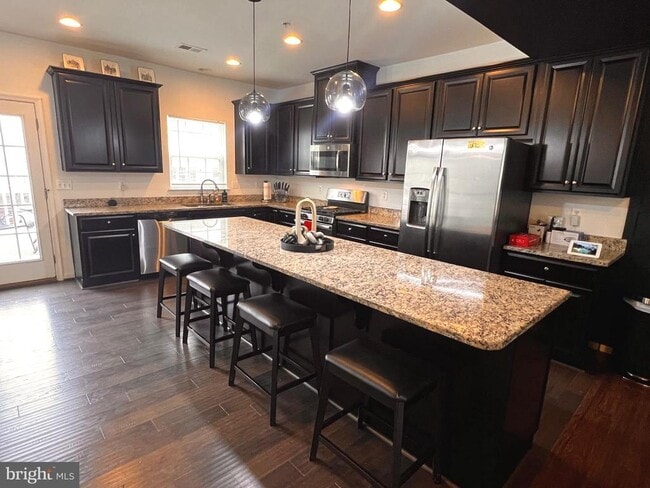 Photo - 154 Sachem St