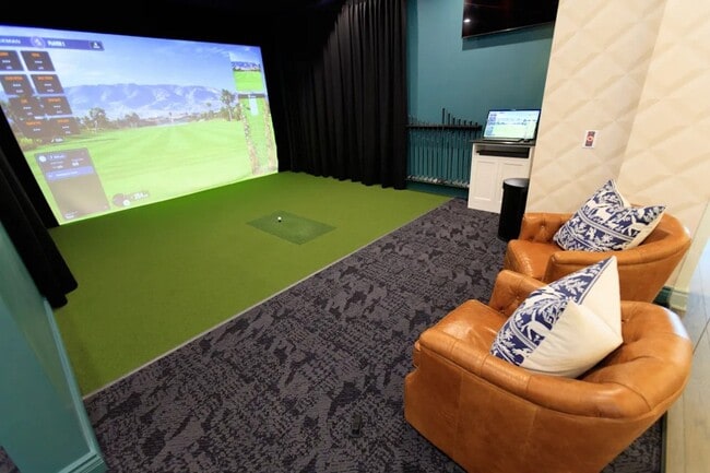 Photo - Essex Apartments