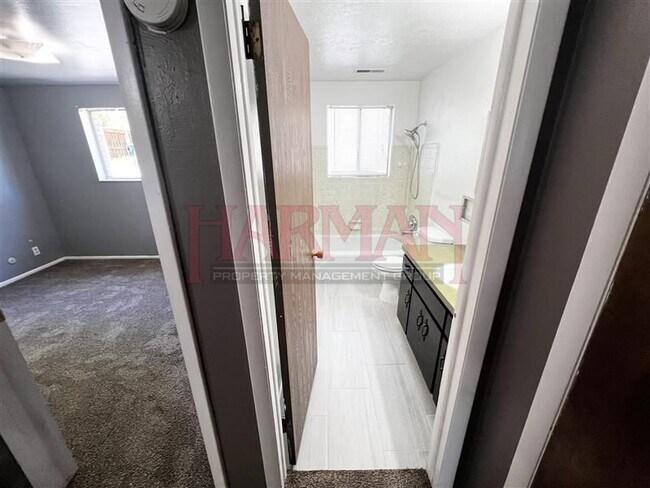 Photo - 1544 S 400 E