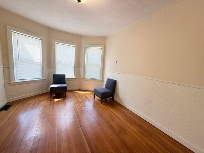 Photo - 53 Litchfield St Unit 53 Litchfield Street