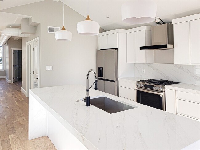 Photo - 97 Trenton St Unidad 2