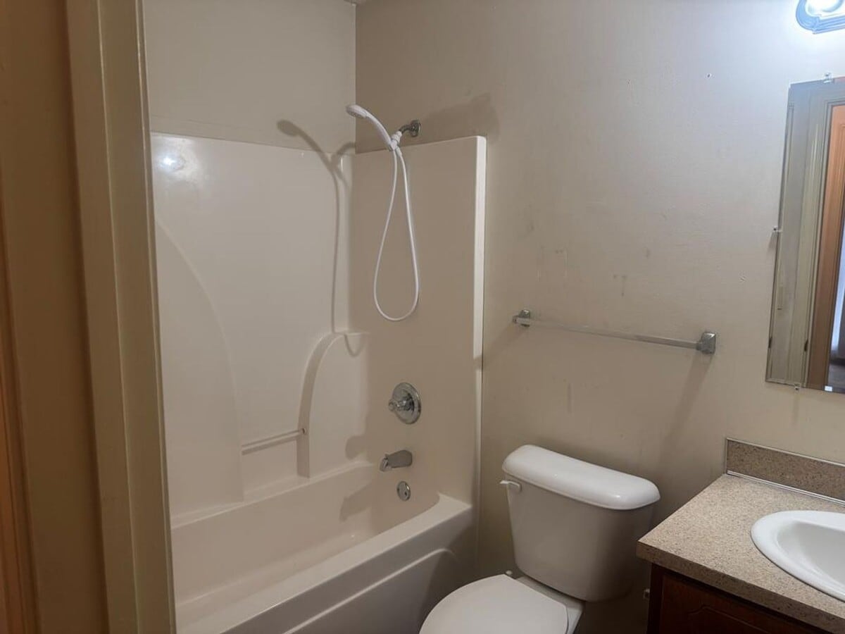 Cute 3 bedroom 2 bath home Close to Downtown Phenix City and Columbus - Cute 3 bedroom 2 bath home Close to Downtown Phenix City and Columbus