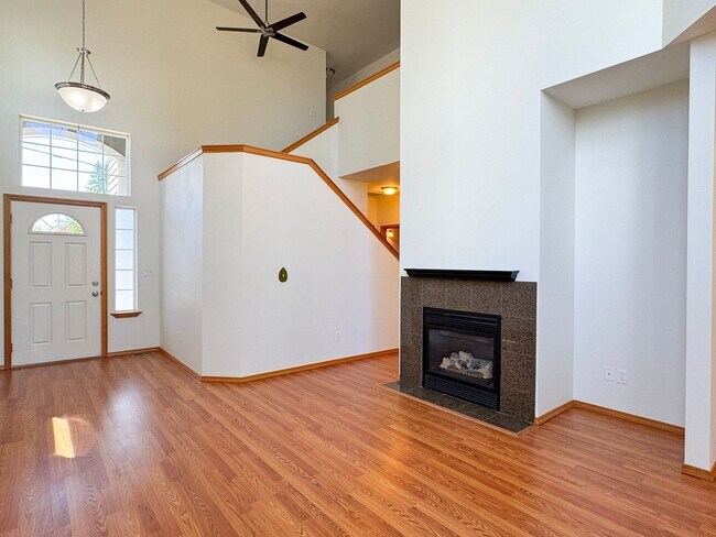 Photo - 8315 228th St SW
