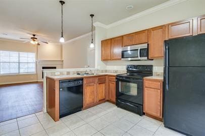 Photo - 688 S Solis Ave