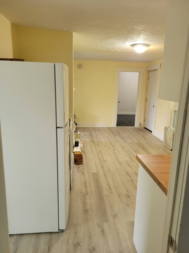 Photo - 21 Grove St Unit 21A