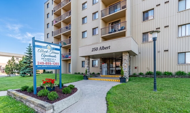 Building Photo - Albert Terrace Apartments