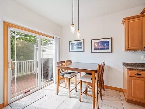 Photo - 3430 84th St