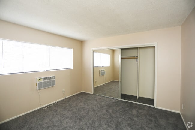 2BR, 2BA-Bedroom