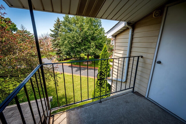 Photo - 6920 Mariner Dr