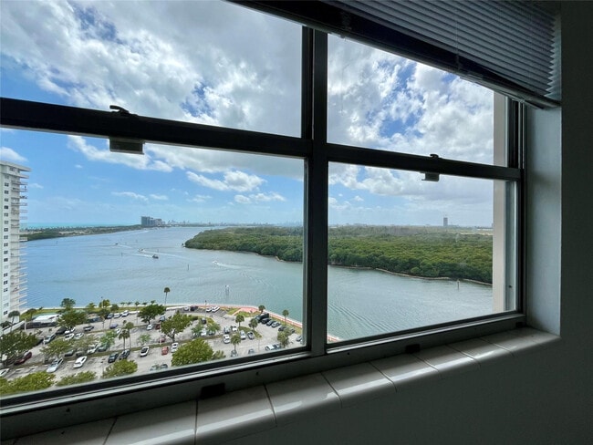 Photo - 400 Kings Point Dr Unit 1608