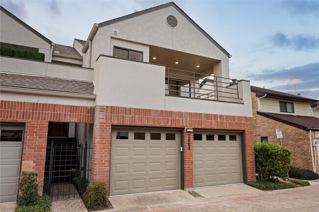 Photo - 2668 Bering Dr Unidad 2668