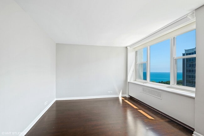 Photo - 4250 N Marine Dr Unit 2625