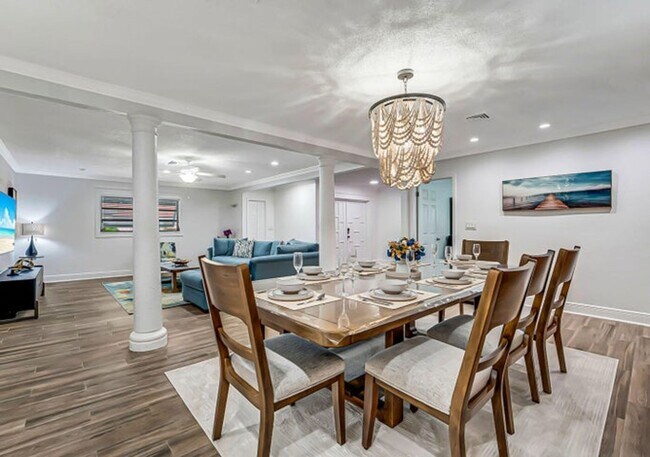 Photo - 532 N Palmway