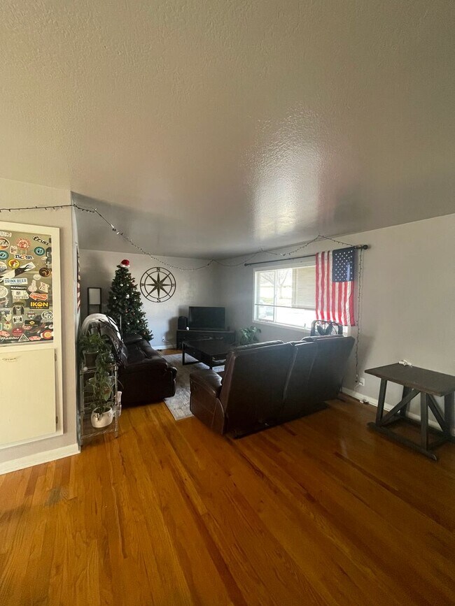 Photo - STUDENTS WELCOME! Single-Family Ranch Home w/ Finished Basement and Fenced Backyard