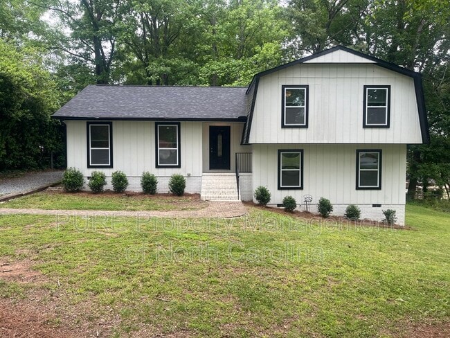 Photo - 119 Fox Run Dr House