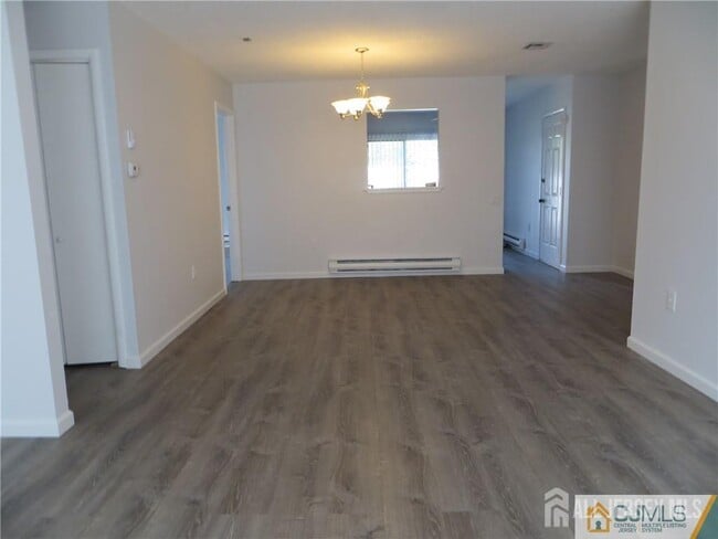 Photo - 631 Madison Dr Unit M