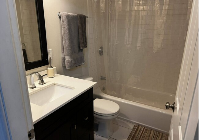 Photo - 659 Massachusetts Ave