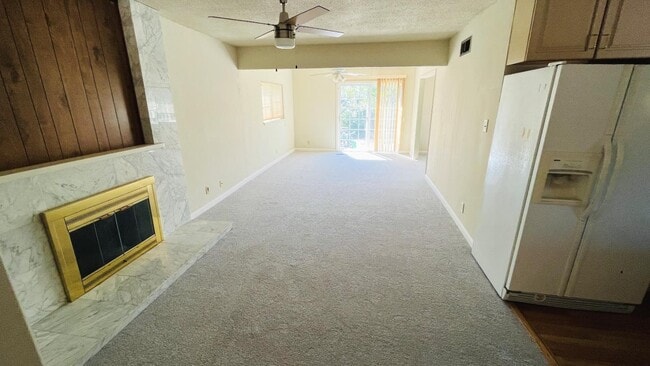 Photo - 10460 Davison Ave