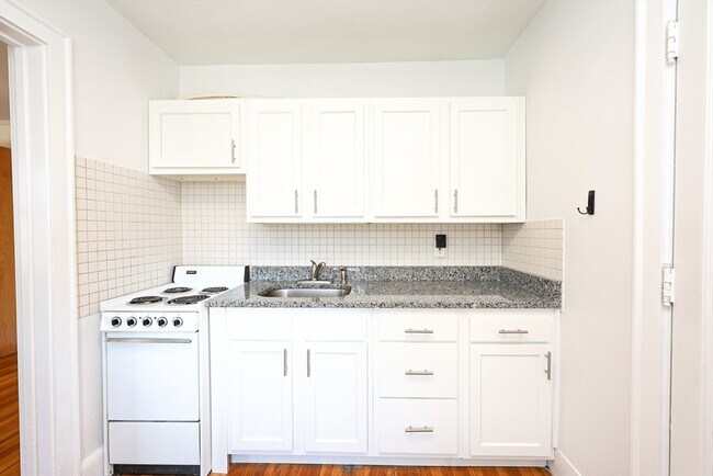 Photo - 195 Thomas Burgin Pkwy Unit 407