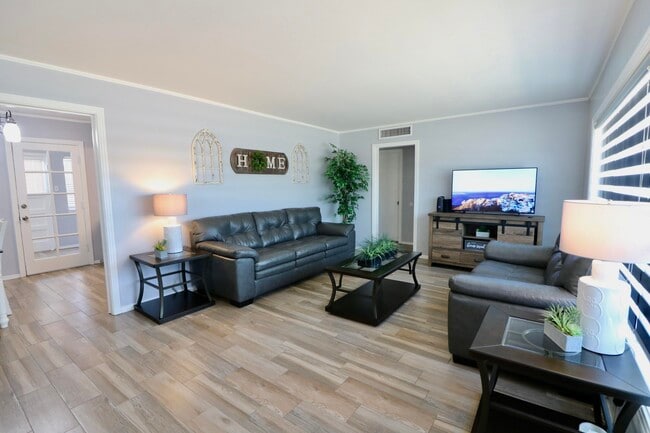 Photo - 1216 Brookhaven Dr