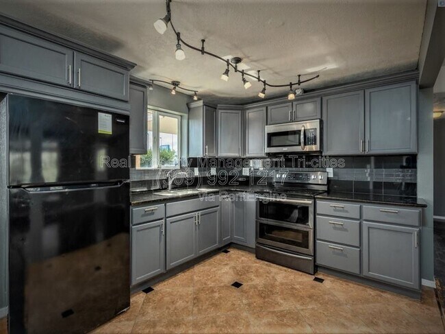 Photo - 6504 W Umatilla Ave