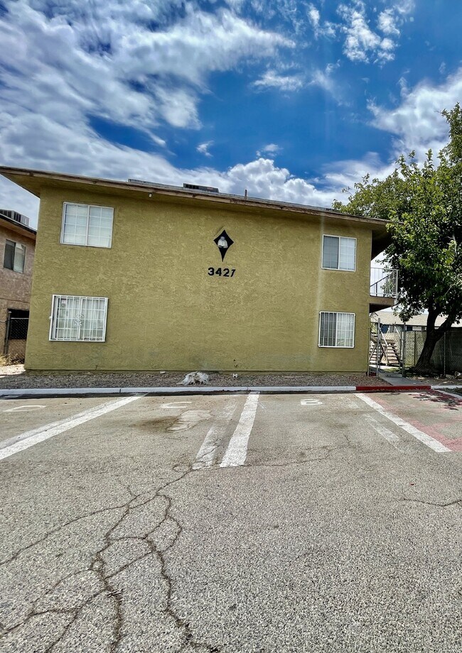 Photo - DOWNSTAIRS CONDO | RECENLY REHABBED 2 BEDROOM 1 BATH | ACROSS FROM CSN CHEYENNE Unit #A