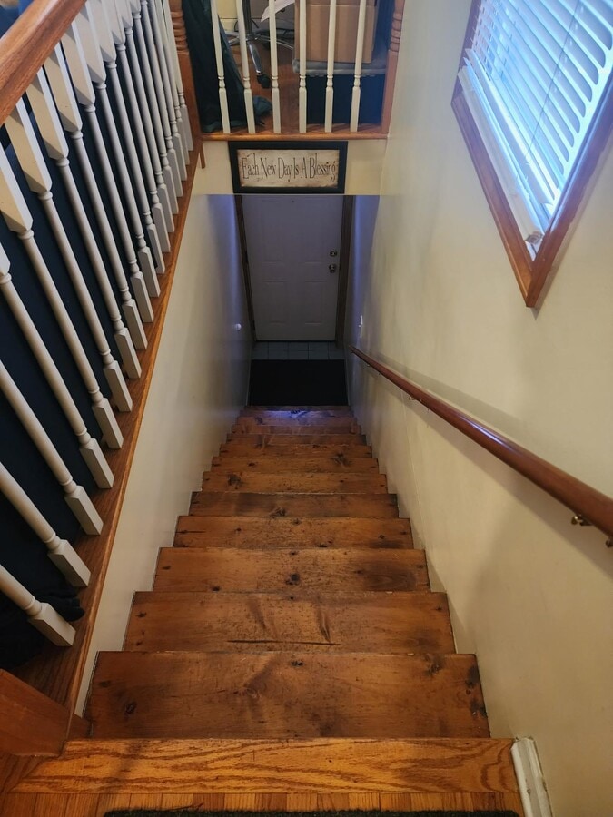 2ND FRONT - 561 W 18th St