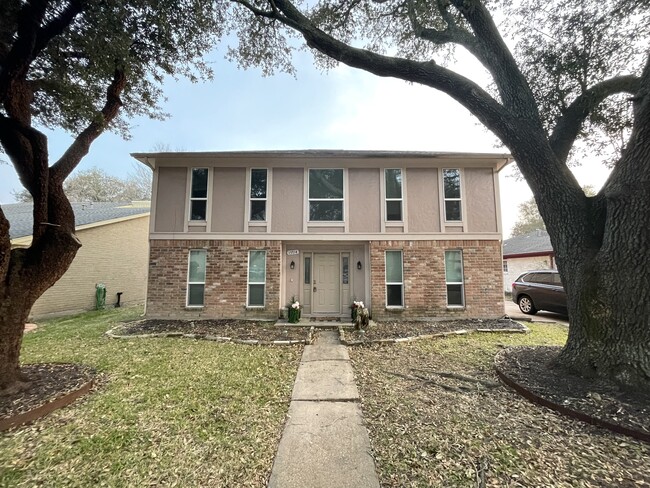 Photo - 15714 Mill Point Dr House