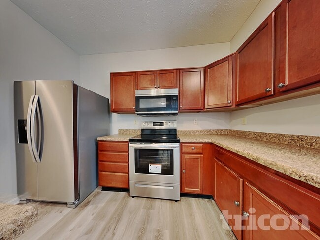 Photo - 2421 Ross Common Ct