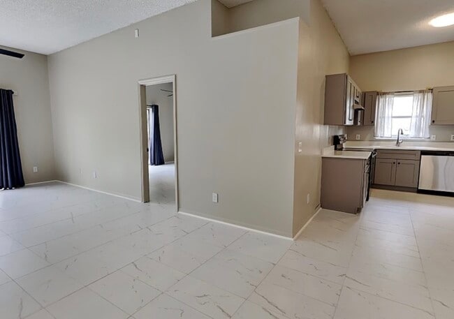 Photo - 1836 Blue Fox Ct